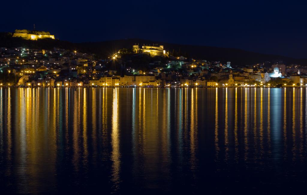Urban City Center Šibenik Exteriör bild